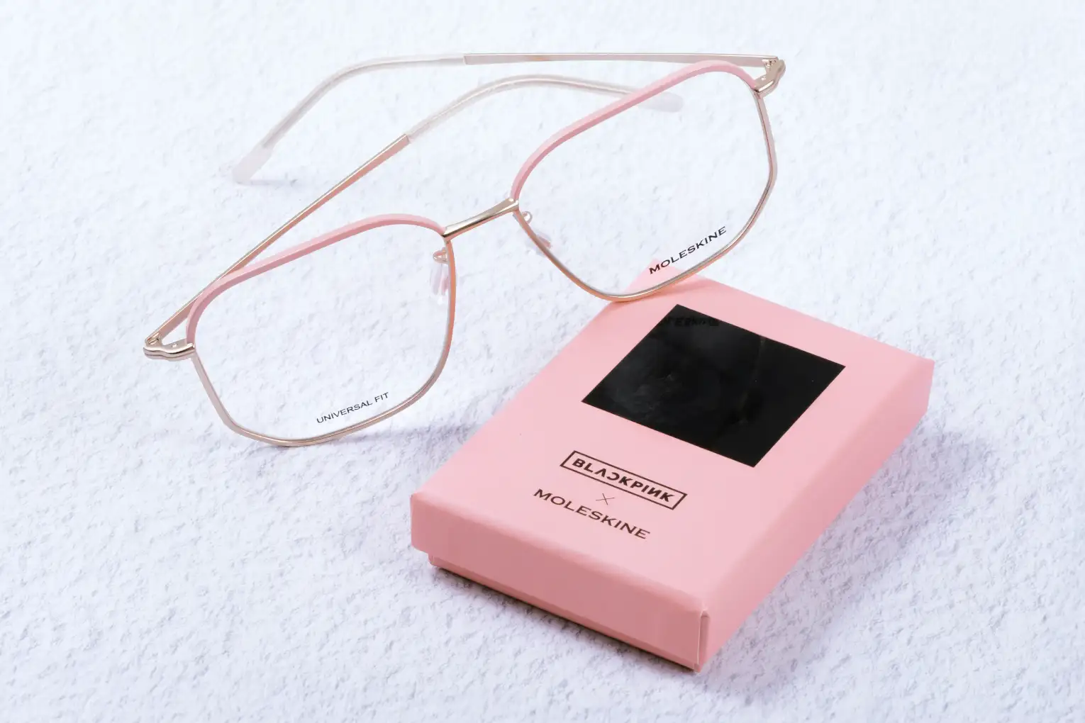 Blackpink fever last moleskine eyewear6